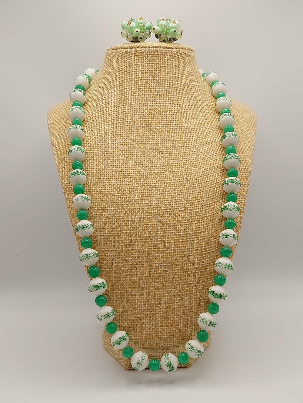 Vintage Twofer Molded Milk Glass Necklace + Green Fx Pearl Glass Clip Earrings